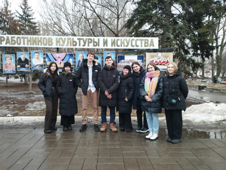 Просмотр спектакля "Частная жизнь".